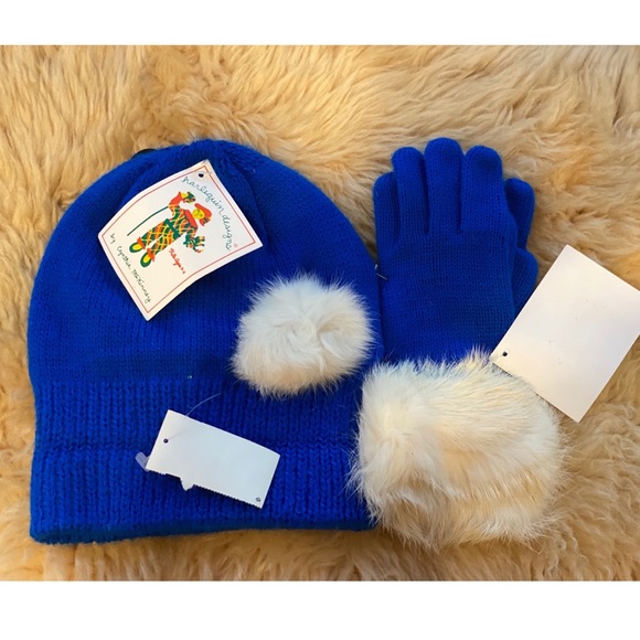 NWT knit hat and glove set with rabbit fur age 3-6 - Picture 1 of 3
